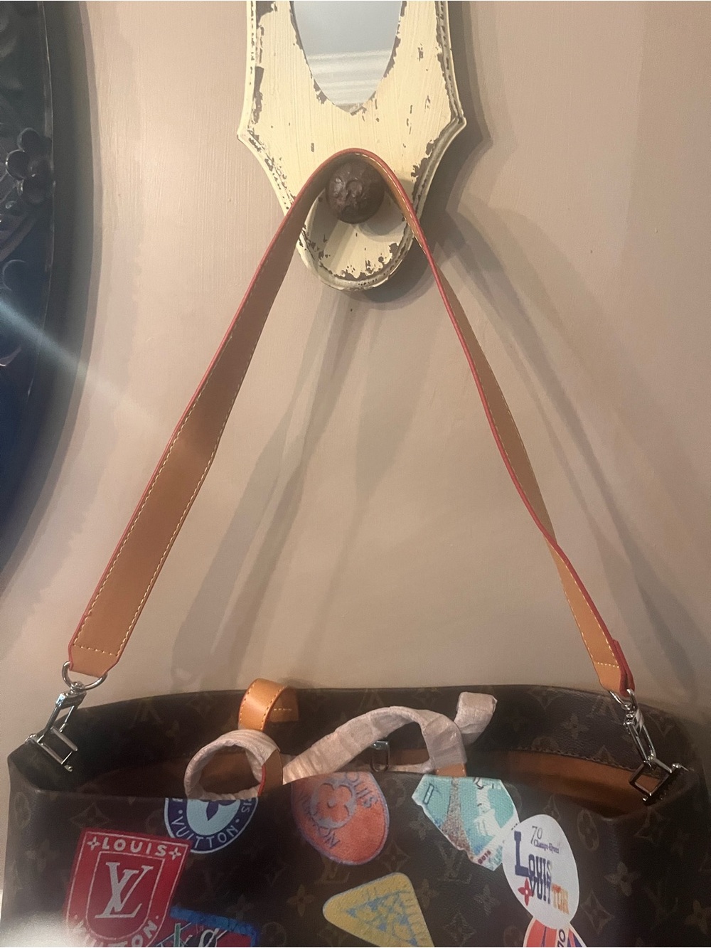 Louis Vuitton style Brown Monogram Sticker-Print Tote - Picture 5 of 11